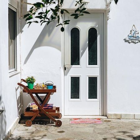 Kesi Beach House Волос Екстер'єр фото
