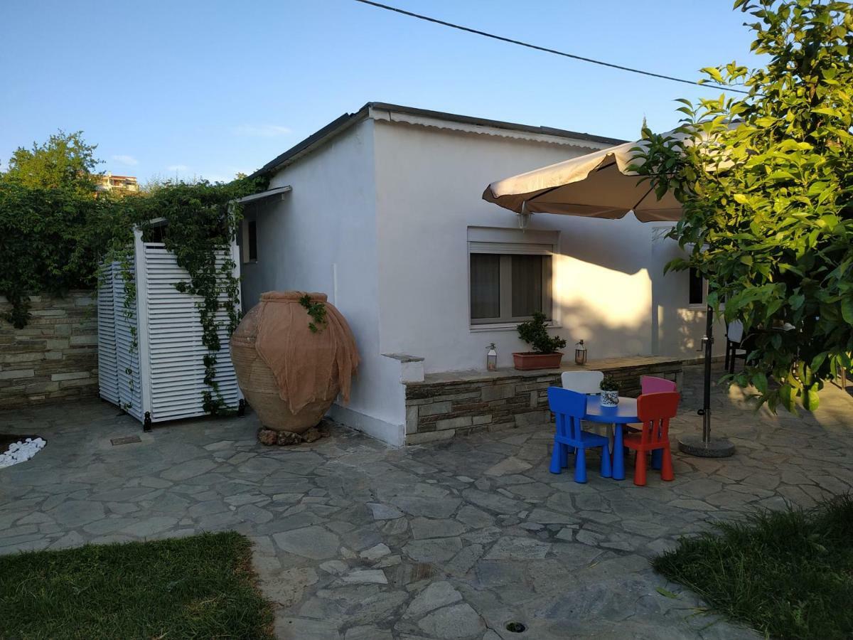 Kesi Beach House Волос Екстер'єр фото