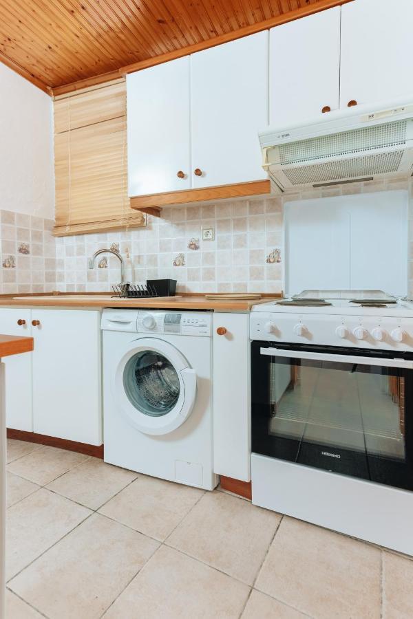 Kesi Beach House Волос Екстер'єр фото