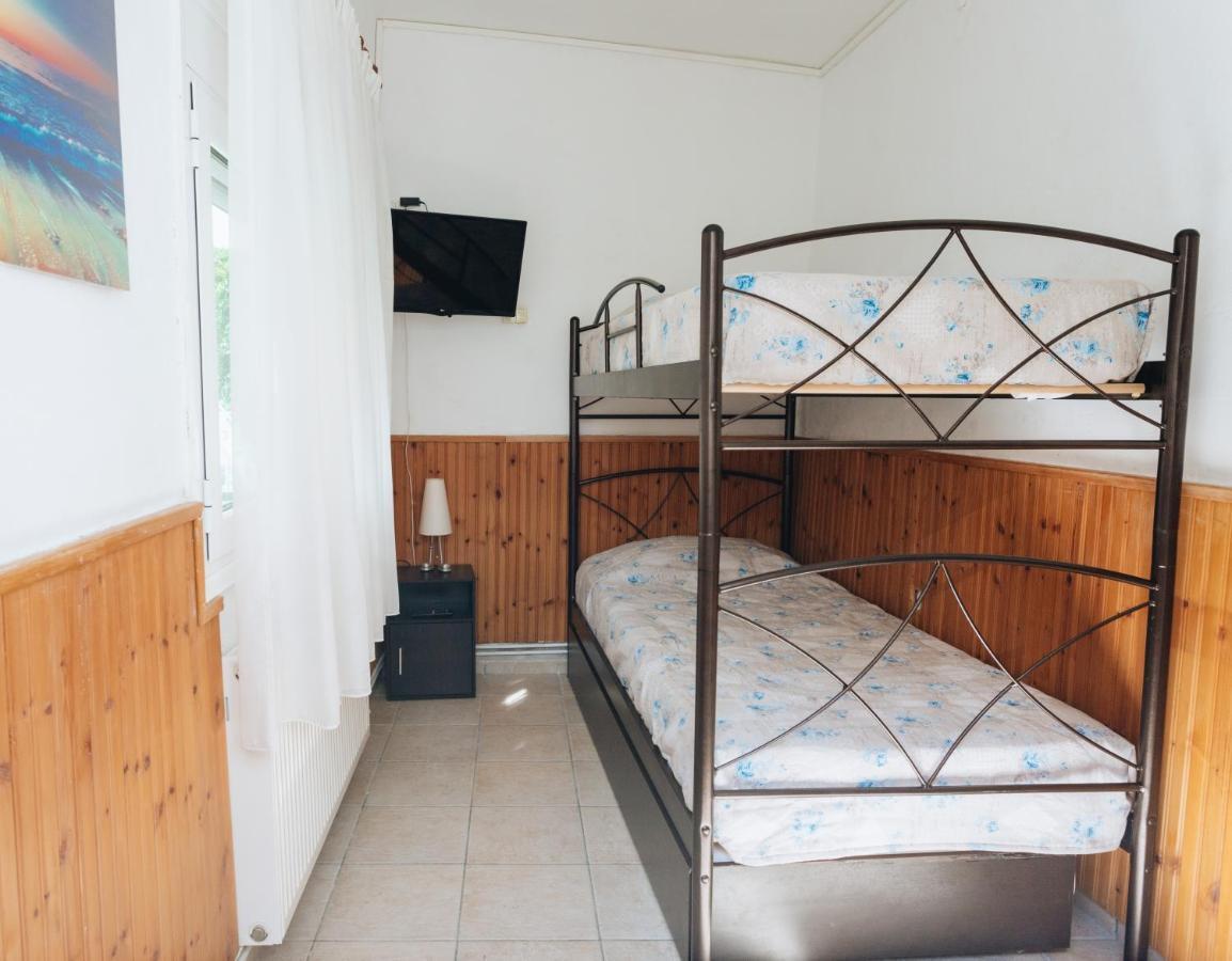 Kesi Beach House Волос Екстер'єр фото